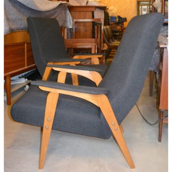 Paire de fauteuils (tissu noir)
